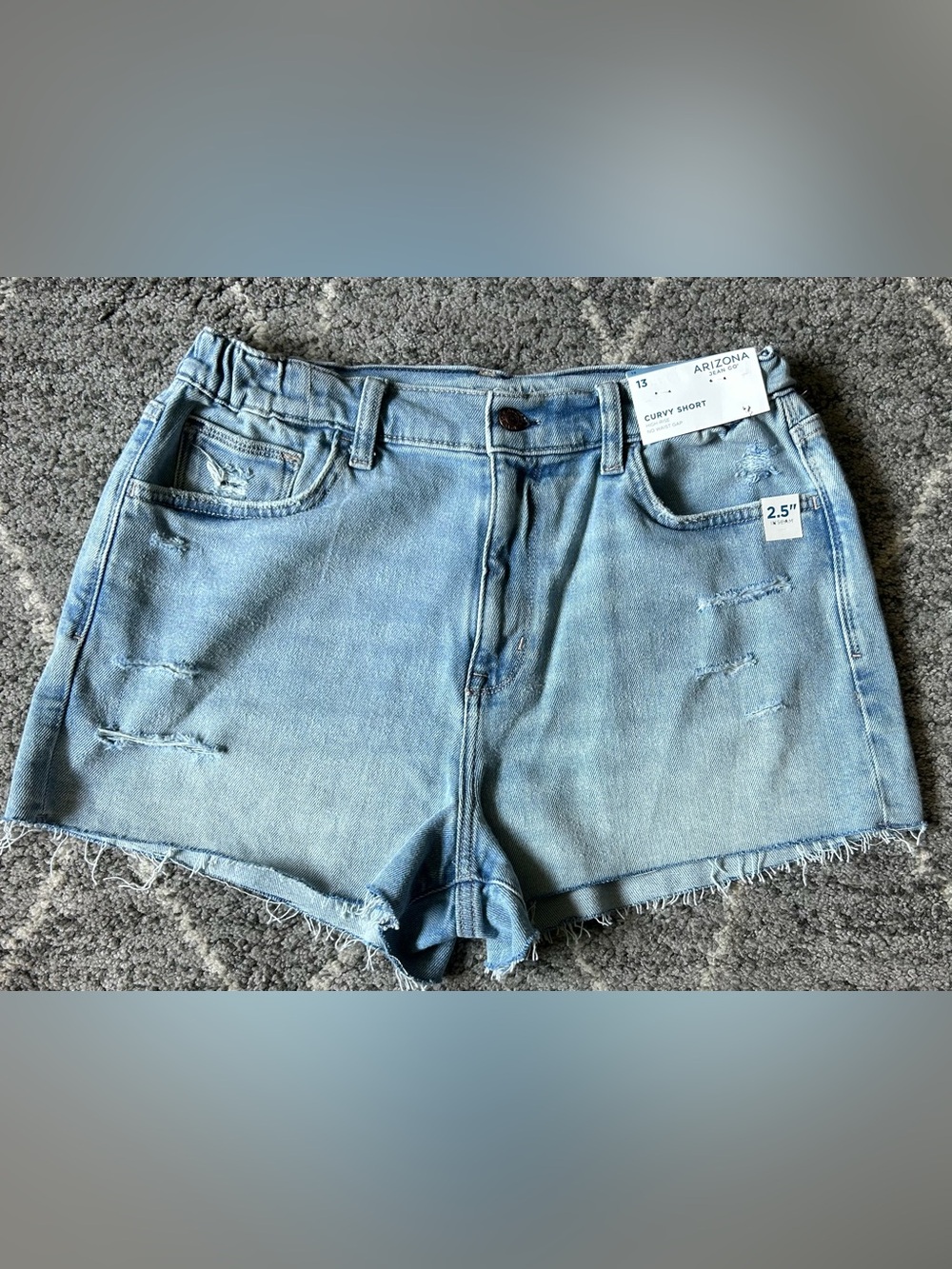Arizona Jean Company Curvy Shorts No Waist Gap Light Blue Distressed Denim 13